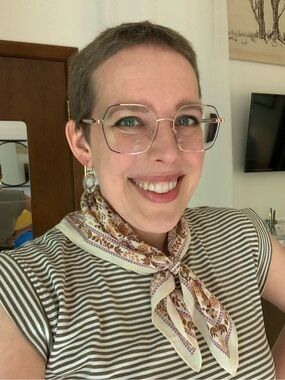 Meet your Posher, Elizabeth
